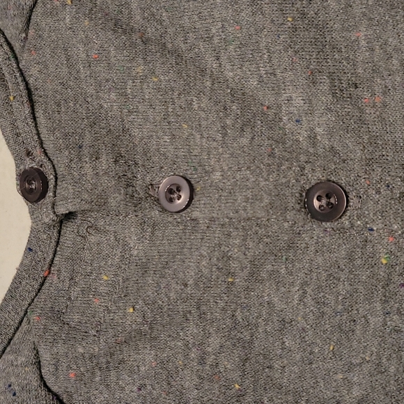 BCBG GIRL TOP. GREY THICKER TEE LIGHTLY SPECKLED WITH COLORFUL THREADING SIZE4T - Picture 5 of 7